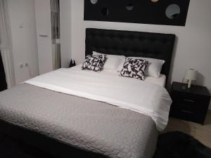 Postel nebo postele na pokoji v ubytování Apartman_Park