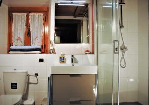 Bagno di Villa Camilla - TINY - EXCLUSIVE POOL