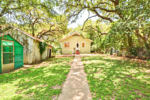 Gallery image of Charming Travis Heights Home in Austin