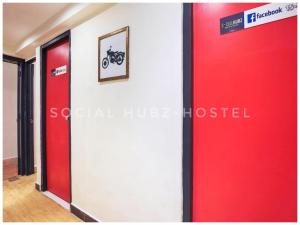 Certifikát, hodnocení, plakát nebo jiný dokument vystavený v ubytování Social Hubz Hostel