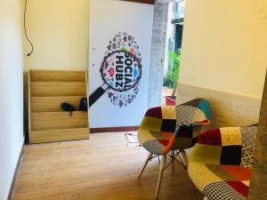 Posezení v ubytování Social Hubz Hostel