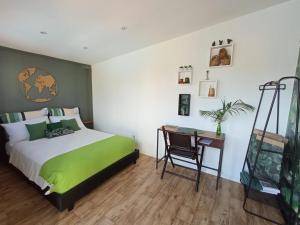 Letto o letti in una camera di A LA KAZ TI ZOZEFF