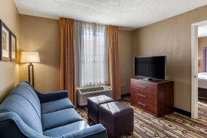 Un lugar para sentarse en Comfort Inn & Suites