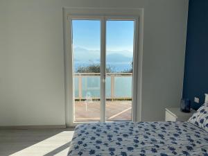 Postel nebo postele na pokoji v ubytování Happy Guest Apartments - Blue Apartment