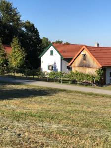 Budynek, w którym mieści się dom wakacyjny