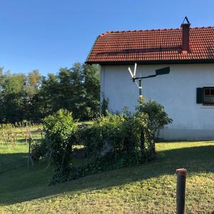 Budynek, w którym mieści się dom wakacyjny