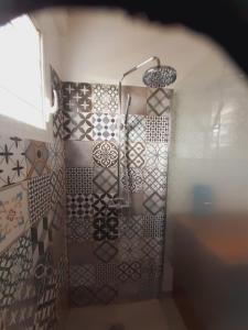 Bagno di Appartement neuf a 150 metres de la mer wifi