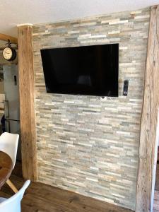 TV a/nebo společenská místnost v ubytování Mountain Apartments