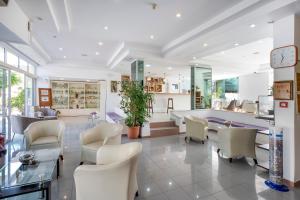 Posezení v ubytování Hotel Koala + 37 fotografií