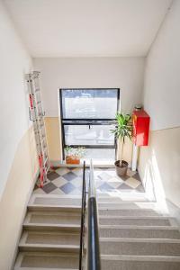 Kép Relax Into Loft Living At A Light-Filled City Escape szállásáról Budapesten a galériában
