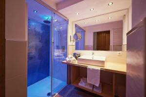 Łazienka w obiekcie Beauty & Wellness Hotel Tirolerhof