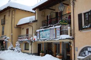 Hotel La Piazzetta during the winter