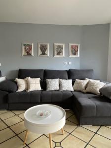 Afbeelding uit fotogalerij van Luminoso y Moderno in O Grove