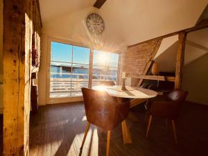 Fotografie z fotogalerie ubytování Penthouse im Dachgeschoss v destinaci Sonthofen