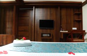 TV a/nebo společenská místnost v ubytování Hotel Crystals Cove