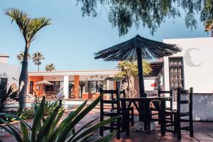 Restauracja lub miejsce do jedzenia w obiekcie Miramar Boutique Apartments ADULTS ONLY CORRALEJO