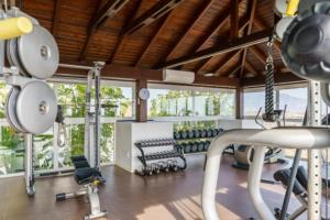 Posilňovňa alebo fitness centrum v ubytovaní Los Cortijos - Golf & Sea - CT 130