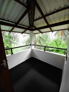 Balcone o terrazza di Rainforest River Bay