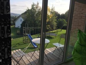 Loodusmaastik of the country house lähedal