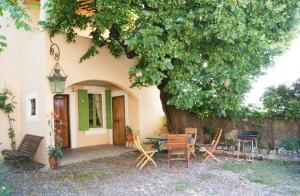 Photo de la galerie de l'établissement Gites de Charme au Mas des Roses, à Goudargues