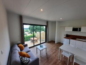 Η κουζίνα ή μικρή κουζίνα στο Le cottage castelmurois