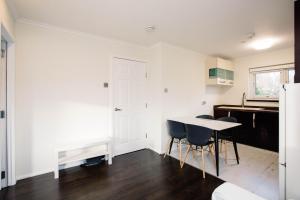 Gallery image of 2 DoubleBed Rooms Flat in old Aberdeen, near University in Aberdeen +14 photos