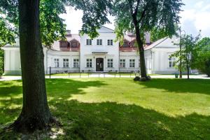 Ogród w obiekcie Dwór Zbożenna