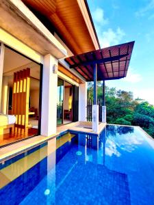 Swimmingpoolen hos eller tæt på Aonang Phu Dahla Private Pool & Sea View - SHA Plus