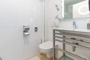 Koupelna v ubytování Hotel Myrsini