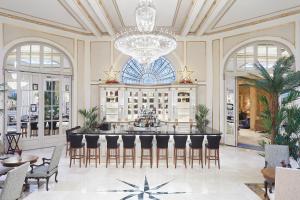 Restaurace v ubytování Hotel El Palace Barcelona