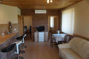 Foto dalla galleria di FŰZFA VENDÉGHÁZ a Demjén