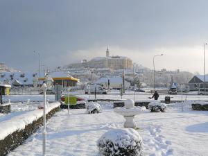 Hotel Zámeček durante o inverno