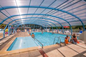 Gallery image of Camping de Loperhet in Plouharnel