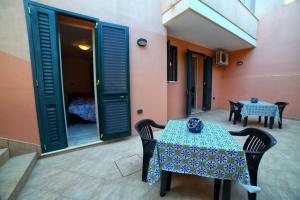 A balcony or terrace at Maxpensione