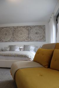 Porth Beach Hotel的休息区