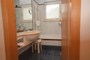 Koupelna v ubytování Hotel Trento
