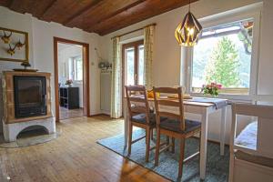 Ruang duduk di Gästehaus Weinrebe