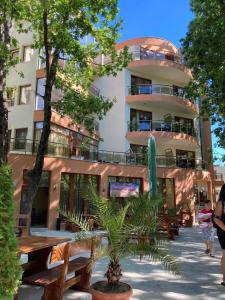 Budova, kde se hotel nachází