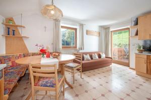 Η κουζίνα ή μικρή κουζίνα στο Wohnung Rosengarten Heigler Hof