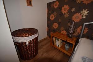 Postel nebo postele na pokoji v ubytování Apartmány Sněženka