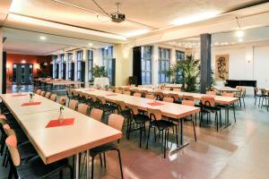 Restaurace v ubytování Gästehaus abz Stuttgart