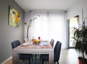 Fotografie z fotogalerie ubytování Cozy Home · Cozy Home · Nice apartment w/pool and private terrace v destinaci Mataró