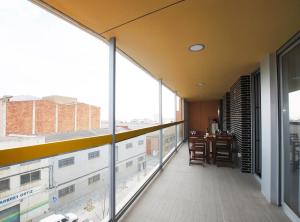 Balkón nebo terasa v ubytování Cozy Home · Cozy Home · Nice apartment w/pool and private terrace