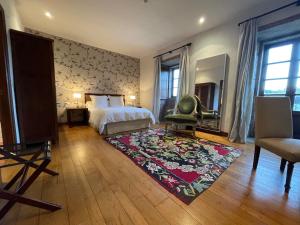 Gallery image of Rectoral de Cines in Oza dos R&iacute;os