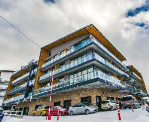 Το κτήριο όπου στεγάζεται  το διαμέρισμα