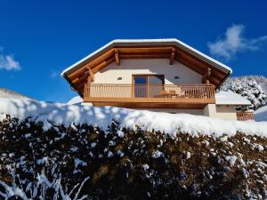 Chalet Catina talvella