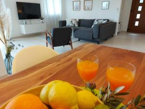 Televízia a/alebo spoločenská miestnosť v ubytovaní Korčula - apartman 1, Prigradica - IVAN
