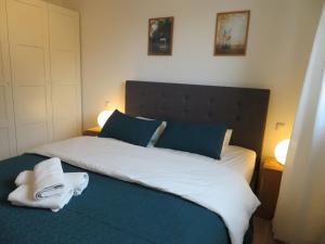 Posteľ alebo postele v izbe v ubytovaní Korčula - apartman 1, Prigradica - IVAN
