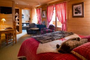 Posezení v ubytování Chalet-Hôtel & Spa Les Cimes