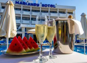 Nápoje v ubytování Mariandy Hotel